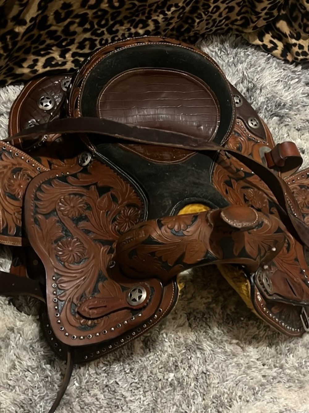 Brown Tooled Leather Men's Saddle